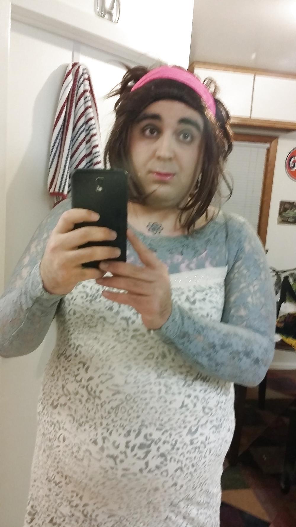 11P Before I invite guys over to use my CD mouth and ass!