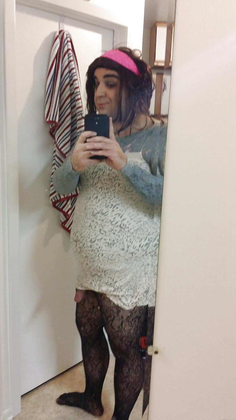 11P Before I invite guys over to use my CD mouth and ass!