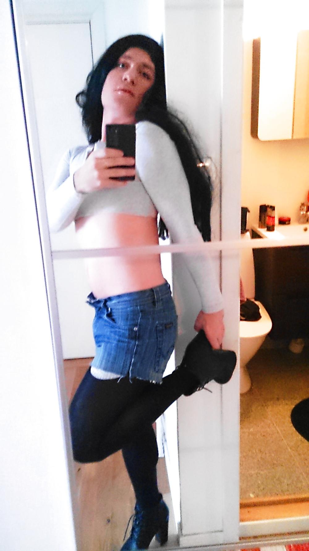 5P I love my hair and high heels 