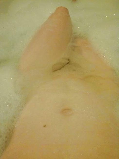 19P Teens selfshots alone at home