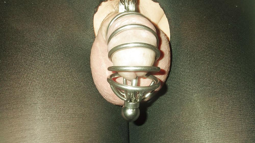 25P Claires first chastity cage
