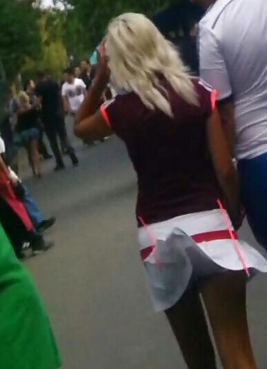 7P Spy sexy blonde skirt and feet romanian