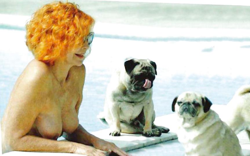 6P Red hair gild topless 