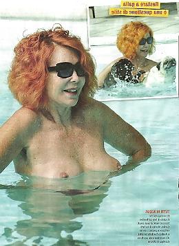 6P Red hair gild topless 
