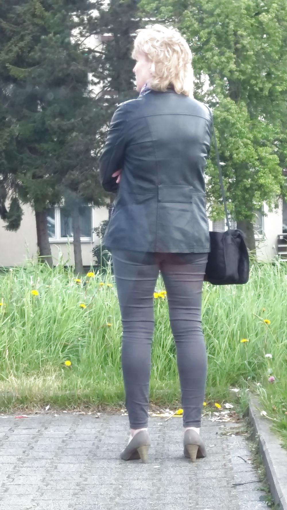 15P Tight jeans girls