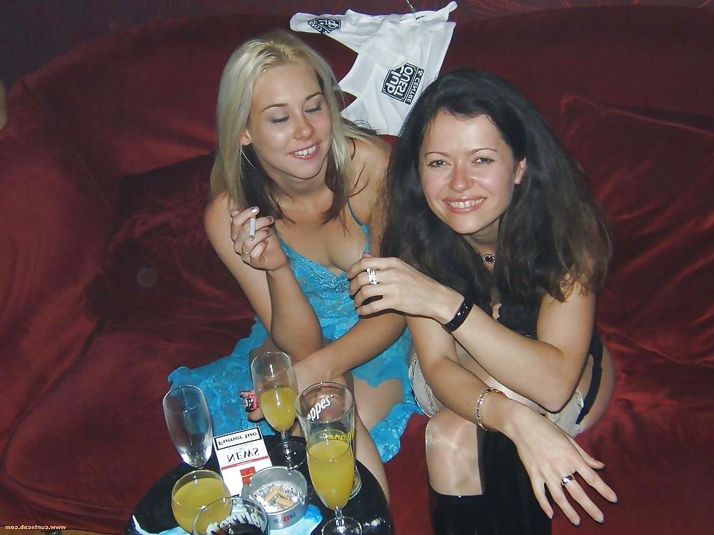 25P XES  Hot MILFs in Stockings DOGGING
