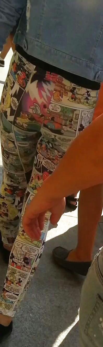 25P Spy sexy leggigns, feet, ass sexy women romanian