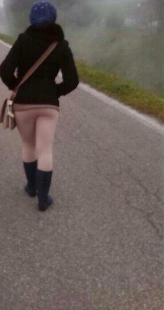 25P Spy sexy leggigns, feet, ass sexy women romanian