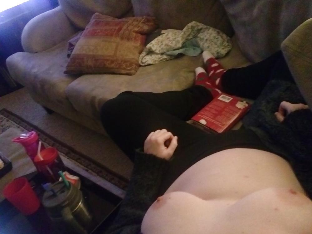 11P Sexy on couch!!!