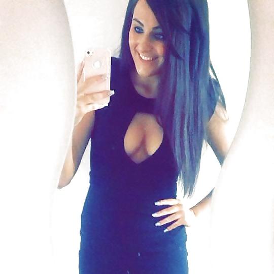 25P Selfie Sluts 14