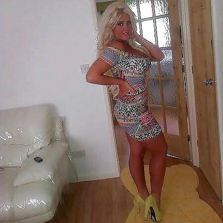 25P Selfie Sluts 14