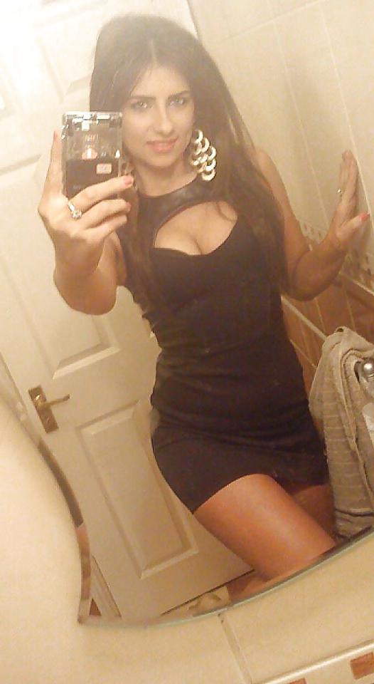 25P Selfie Sluts 11