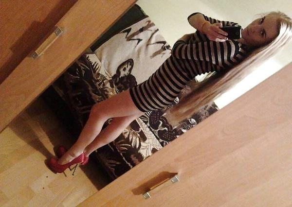 25P Selfie Sluts 11