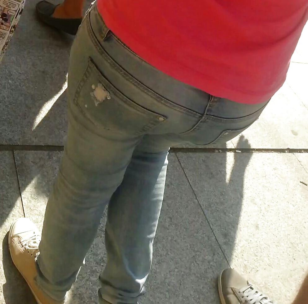 25P Spy street sexy ass teens romanian