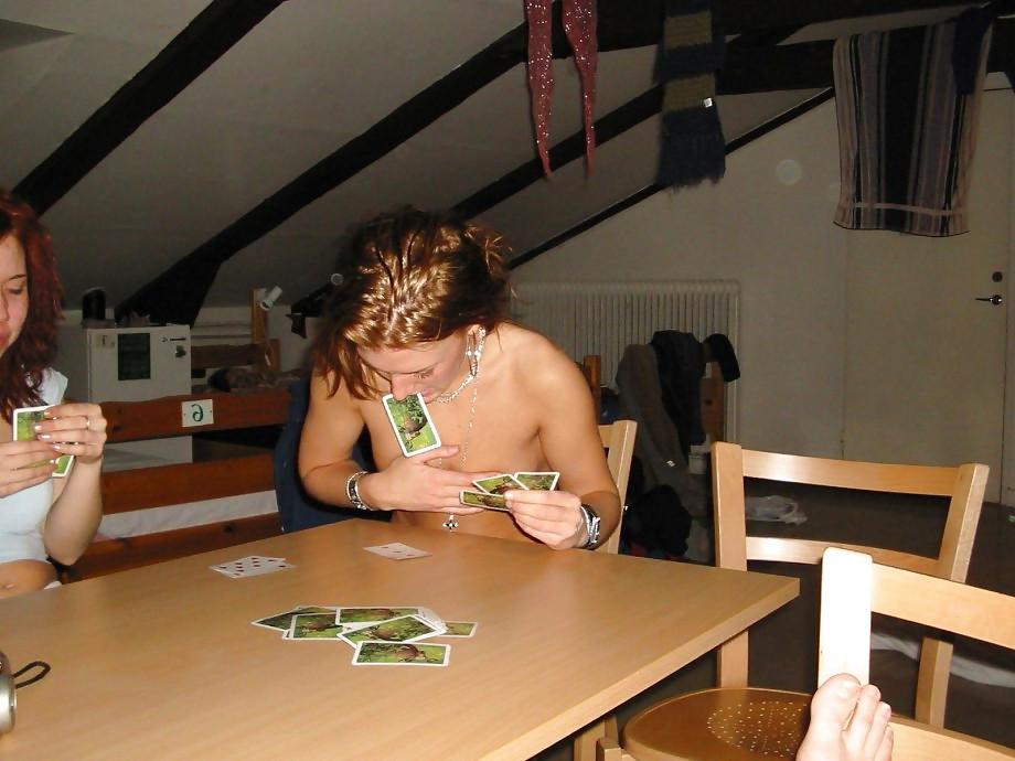 20P 1. Strippoker Party vom Sohn - wurde spater besser !
