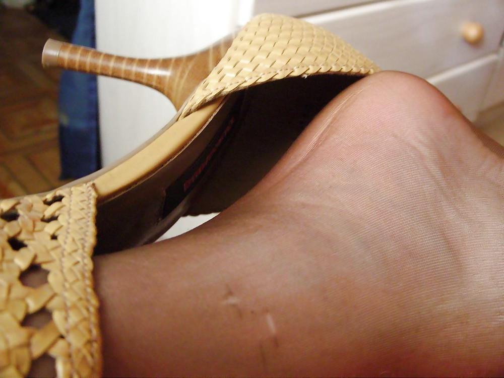 22P Upskirt and pantyhose for my friends 3