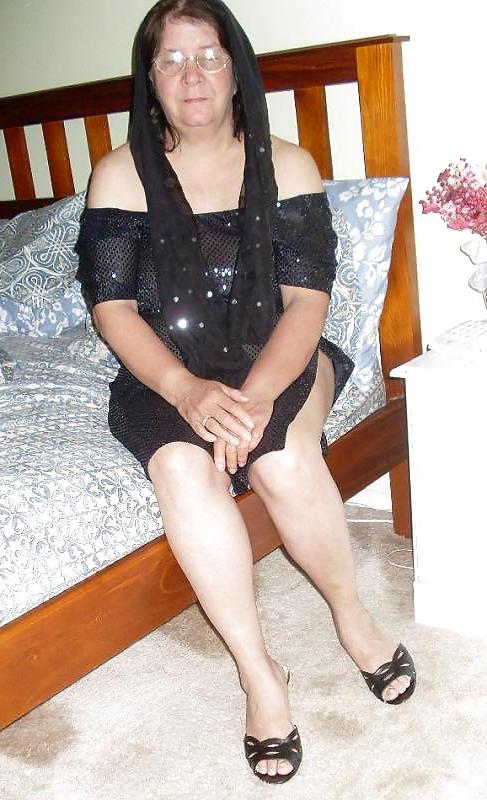 17P My Indian friend Rosemary