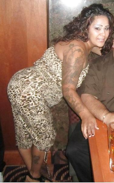 25P Hot milf friend