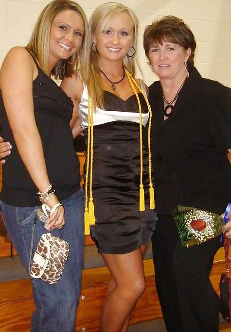 17P Rachel and her home and Friends