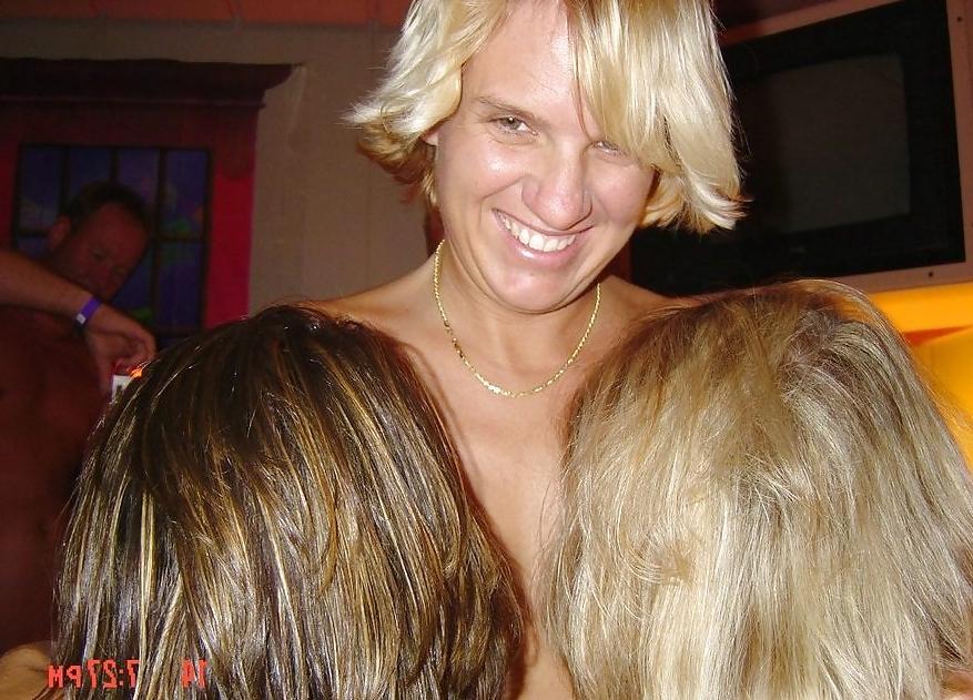 14P Swingers party's