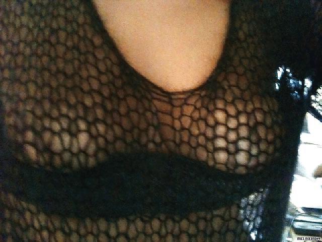 10P Flashing nipples to the public.