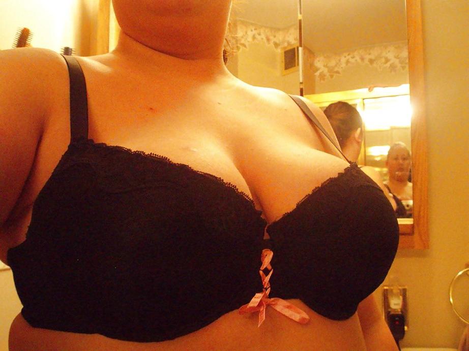 25P My busty bbw friend Alexa that sends me pics