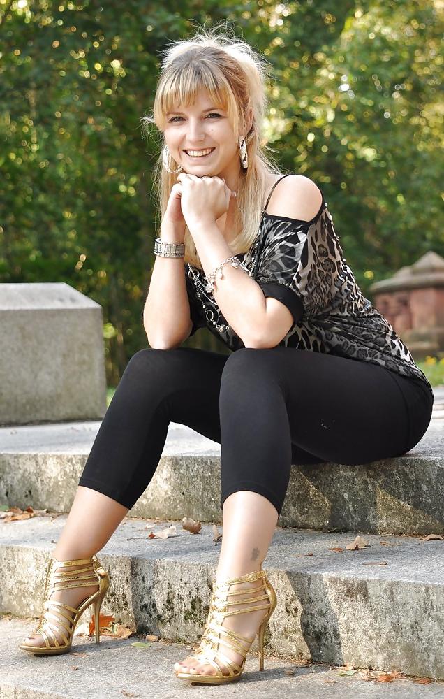11P HH-Lovers Sexy shoe model, Blond, heels
