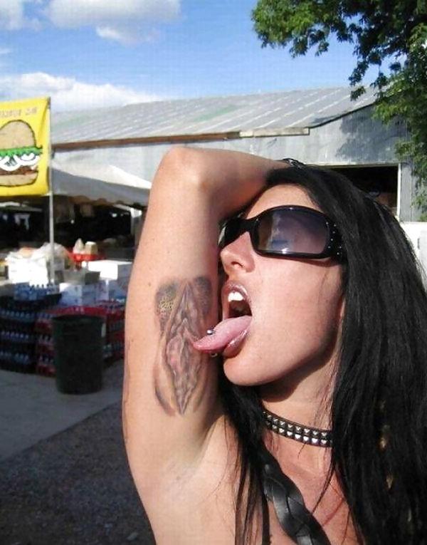 25P Funny sex photo