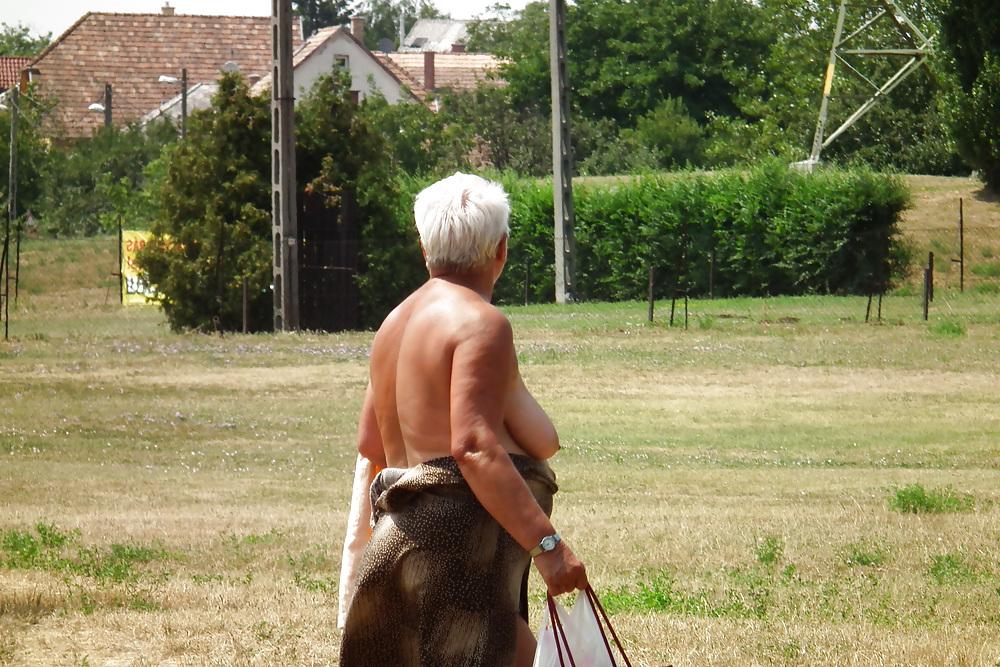 13P Granny naked in the park