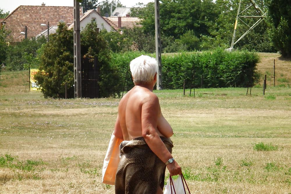 13P Granny naked in the park