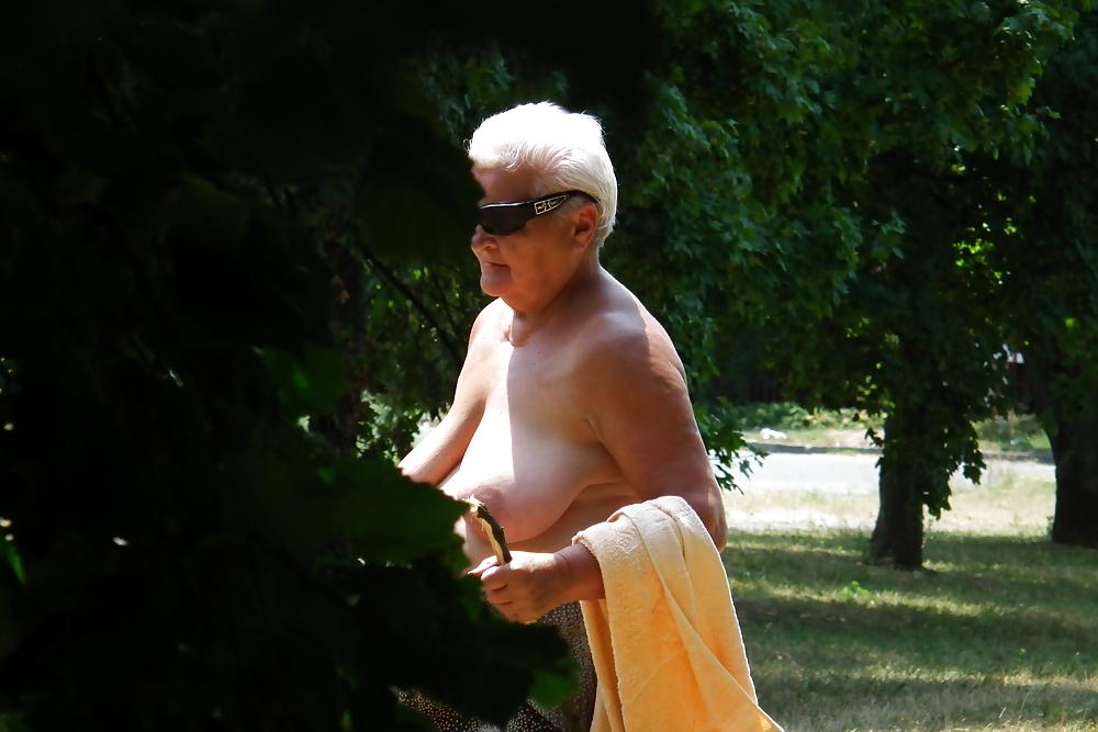 13P Granny naked in the park