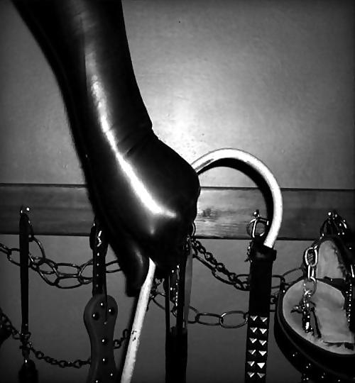 18P Mistress and Slave - Select