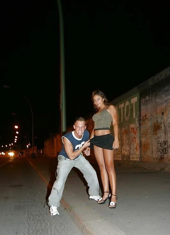 15P Couple fucking in the street  by Sail
