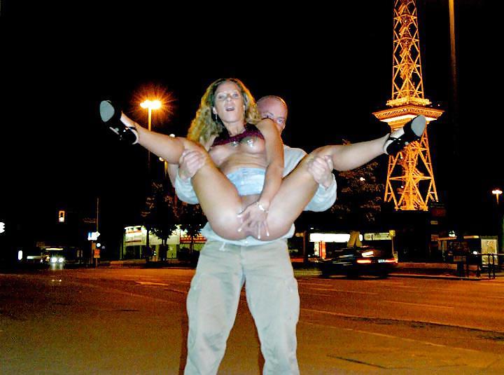 16P Couple fucking in the city by Sail
