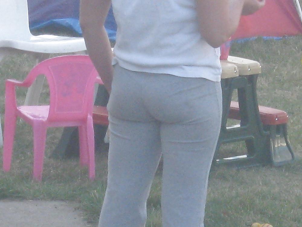 25P My nextdoor neibor on the other side