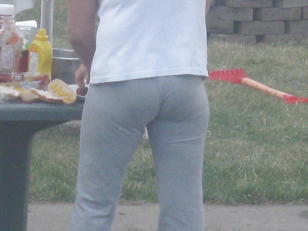 25P My nextdoor neibor on the other side