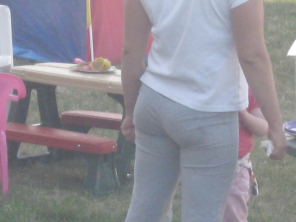 25P My nextdoor neibor on the other side