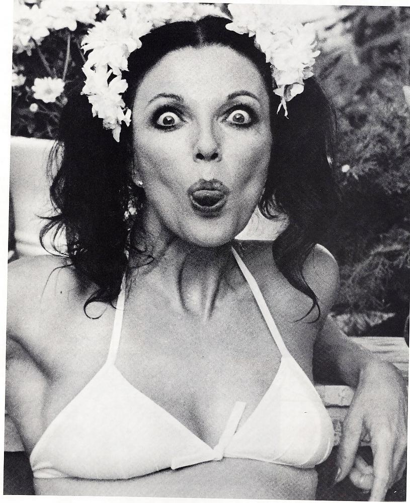 25P Joan Collins - The ultimate GILF