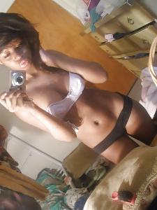 25P Thick in the lips, thick in the hips