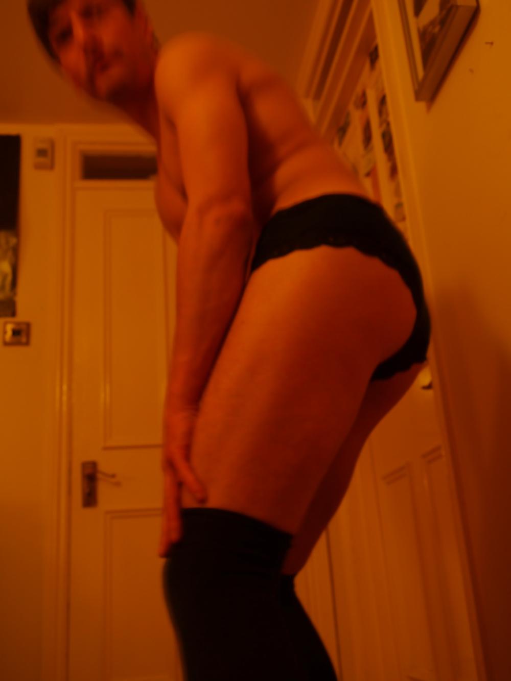 6P Just me at home curious