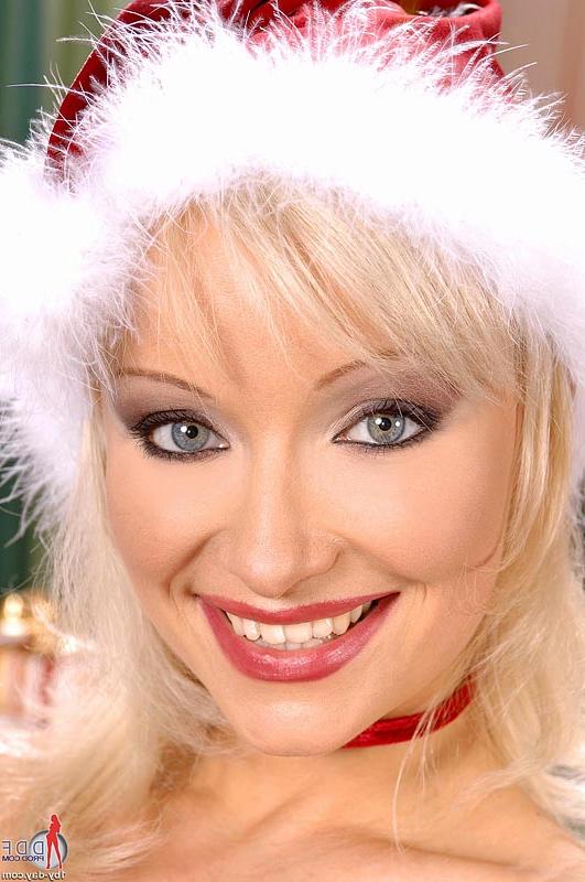 16P Solo girl with great legs toying pussy and asshole in Christmas outfit