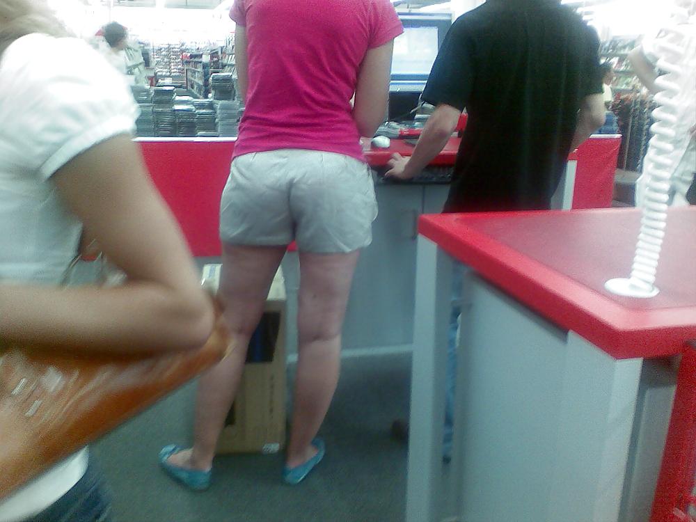 7P Big ASS Girl