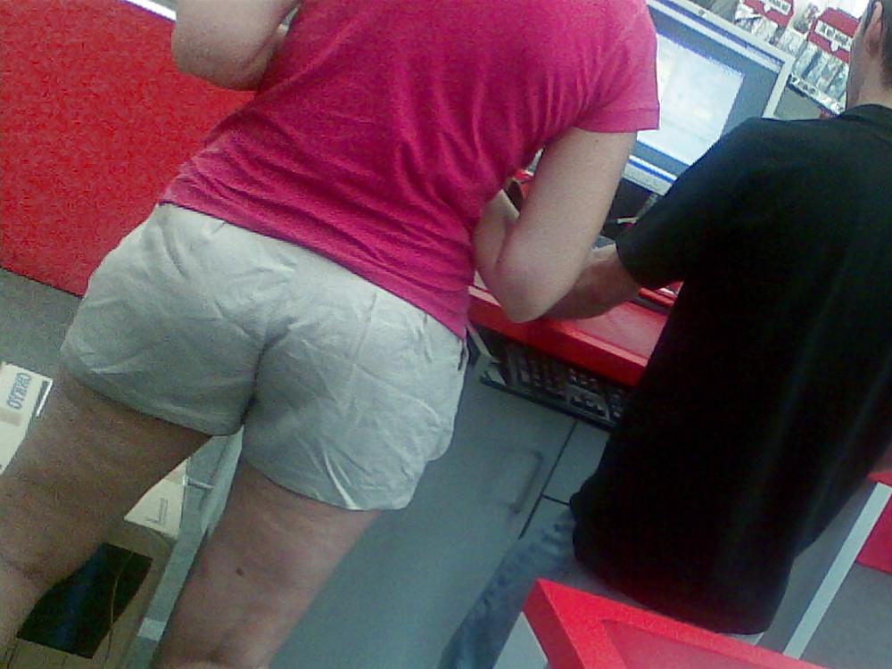 7P Big ASS Girl