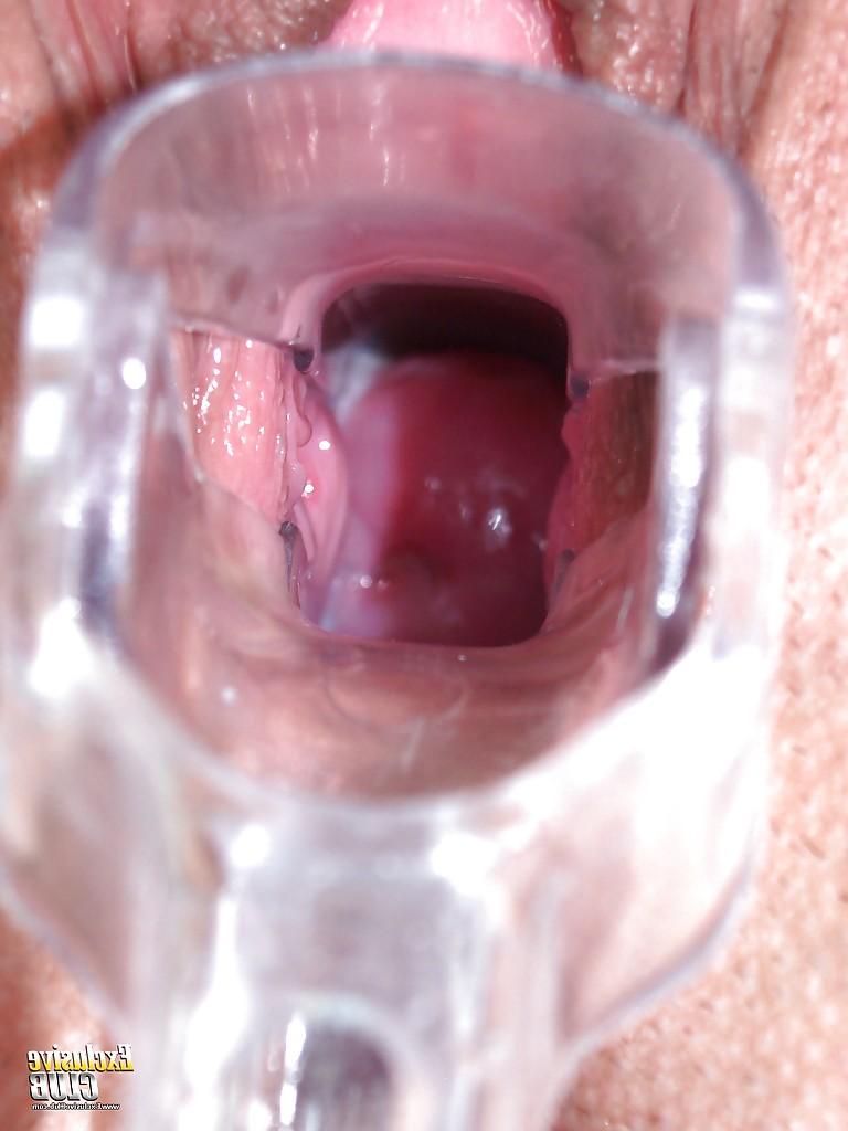 16P Fetish babe Rachael loves to show that wet pussy to a doctor