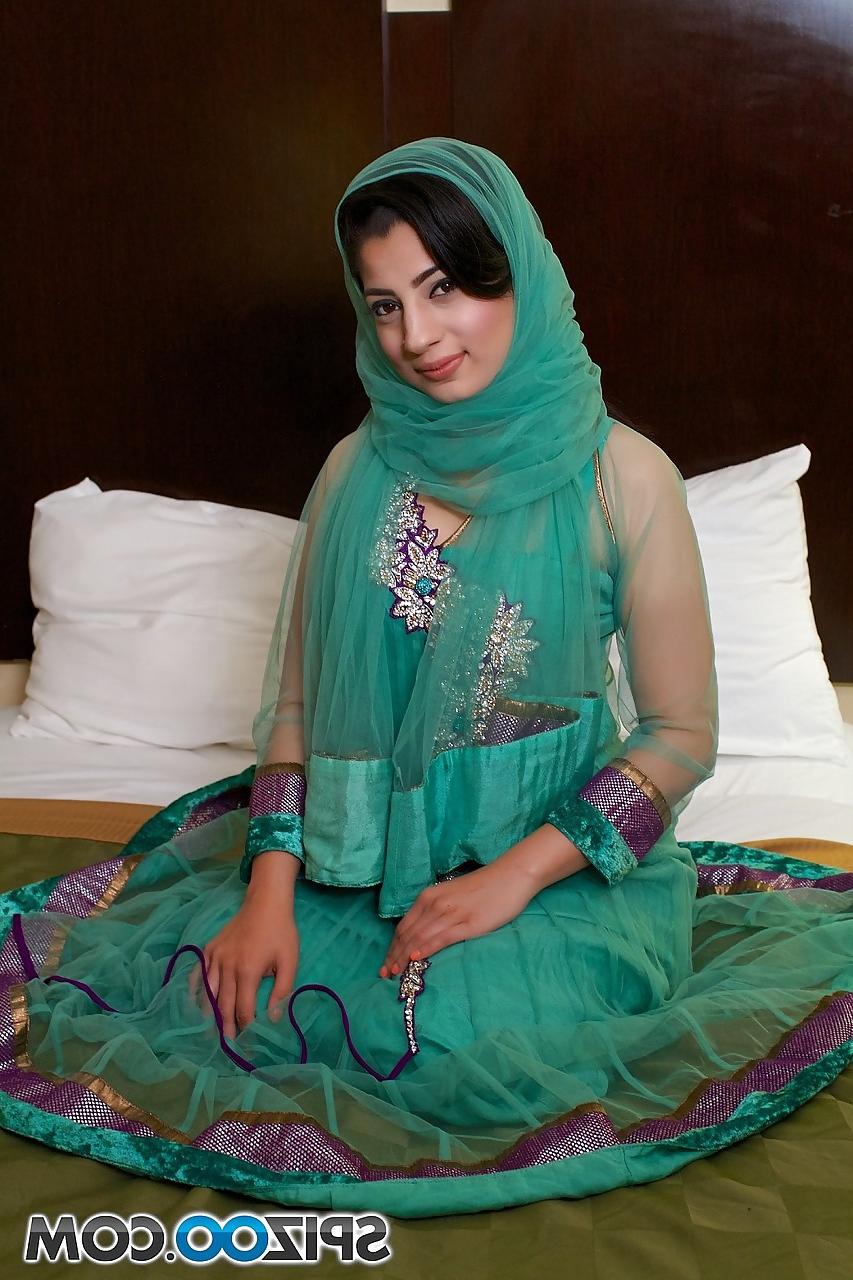 15P Ethnic girl Nadia Ali strips sexy lingerie to bare hot butt and big nipples