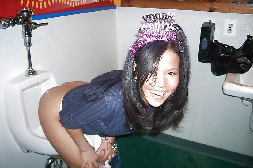 18P Teens Caught in the Wet Act