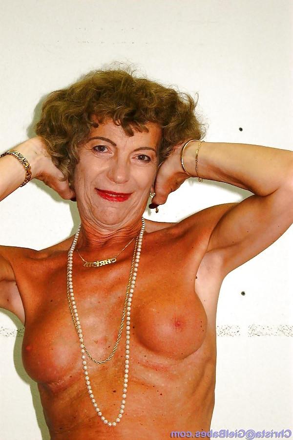 15P Shemale Gandma (famous from Dutch TV)