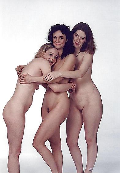 20P Photos naked home