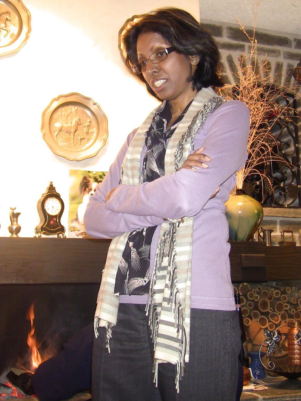7P Indian home and friends