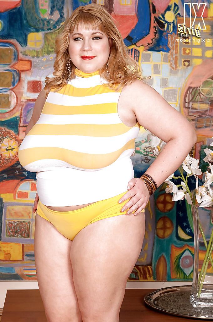 16P Blond bbw with fat tits and ass Angellyne Hart strips down to panties